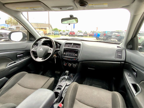 Used 2016 Mitsubishi Outlander Sport ES image 35