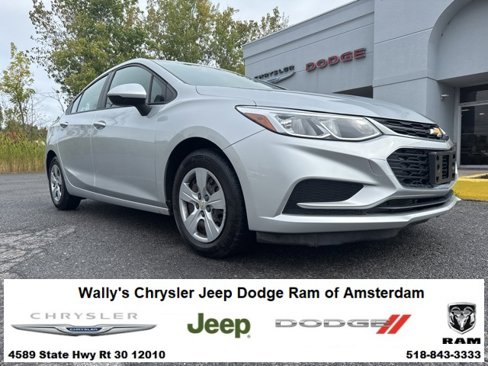 Used 2017 Chevrolet Cruze LS image 1
