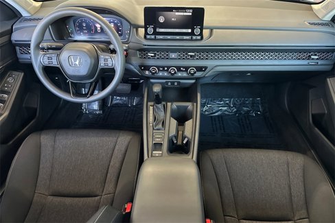 Used 2023 Honda Accord EX image 12