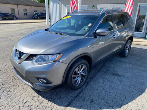 Used 2016 Nissan Rogue SL image 3
