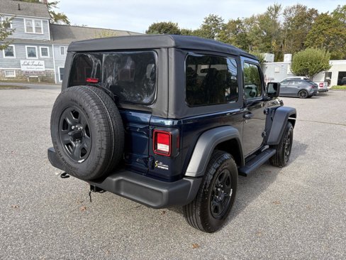 Used 2025 Jeep Wrangler Sport image 7
