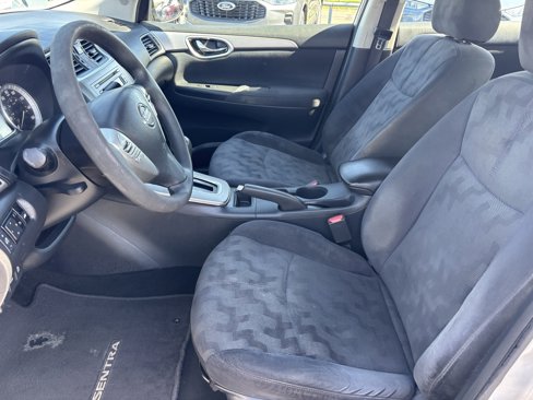 Used 2013 Nissan Sentra SV image 17