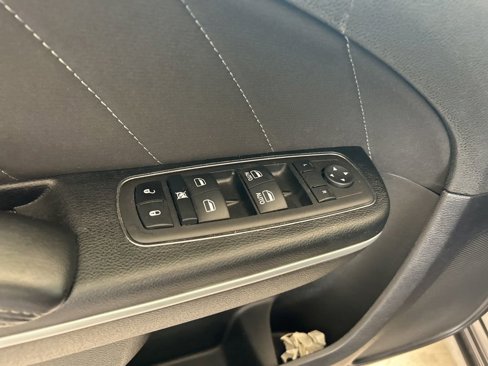 Used 2023 Dodge Charger SXT image 30