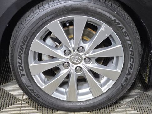 Used 2011 Toyota Avalon Limited image 10
