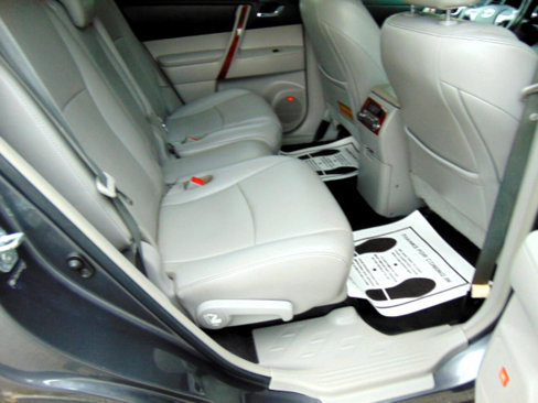 Used 2011 Toyota Highlander Limited image 7