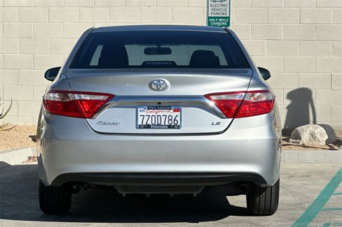 Used 2017 Toyota Camry LE image 8