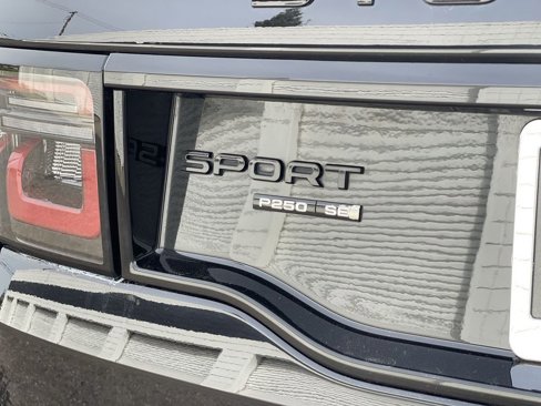 Used 2020 Land Rover Discovery Sport SE R-Dynamic image 33