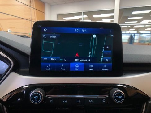 Certified 2020 Ford Escape SE image 17