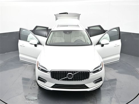 Used 2021 Volvo XC60 T5 Inscription w/ Advanced Package image 31