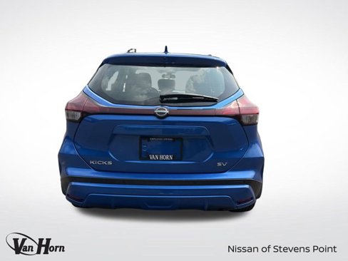 Used 2022 Nissan Kicks SV image 11