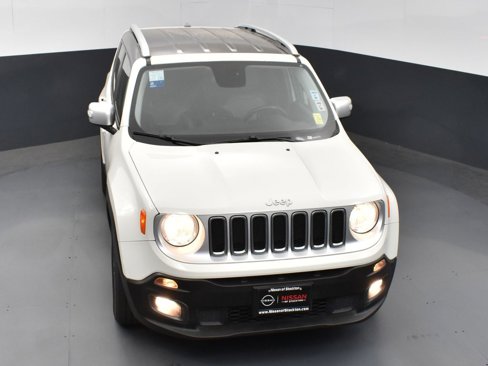 Used 2017 Jeep Renegade Limited image 45