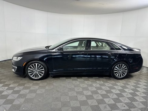 Used 2017 Lincoln MKZ Premiere image 6
