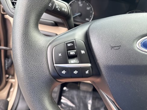 Used 2021 Ford Escape SE image 21