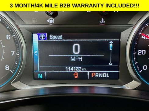 Used 2018 Chevrolet Equinox Premier image 12