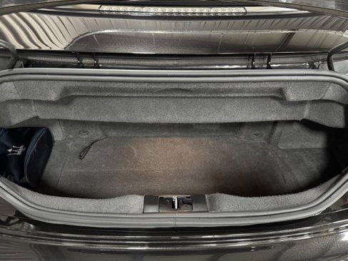Used 2011 Maserati GranTurismo Convertible image 29