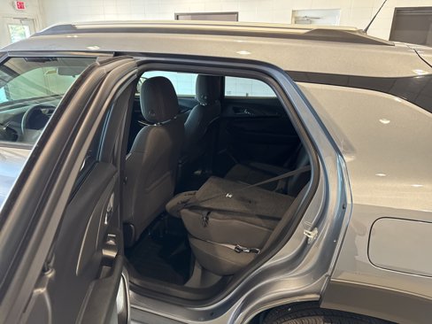 Used 2021 Chevrolet TrailBlazer LT image 19