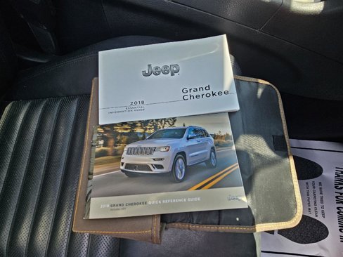 Used 2018 Jeep Grand Cherokee Limited image 26