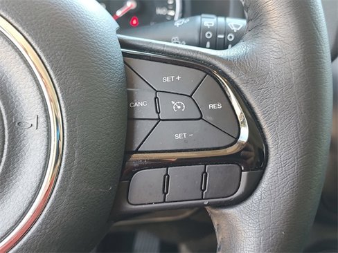 Used 2020 Jeep Renegade Altitude image 24