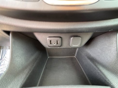 Used 2020 Chevrolet Traverse LT w/ Driver Confidence II Package image 62
