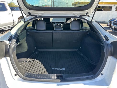 Used 2016 Toyota Prius Four image 21