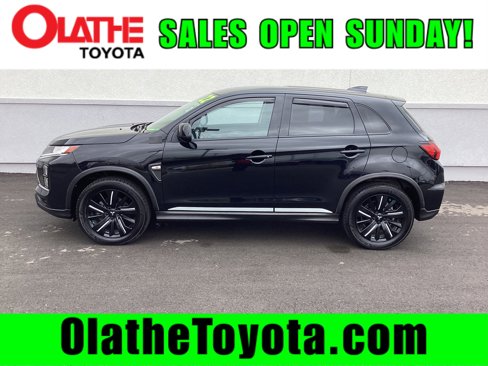 Used 2022 Mitsubishi Outlander Sport LE image 2