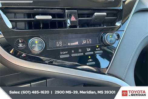 Used 2024 Toyota Camry LE image 22