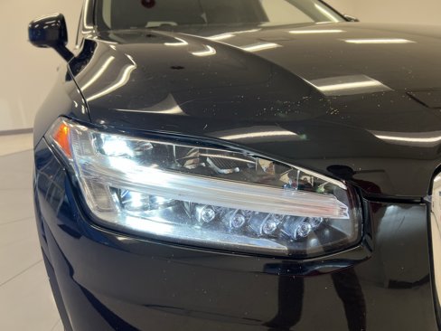 Used 2018 Volvo XC90 T5 Momentum w/ Convenience Package image 43
