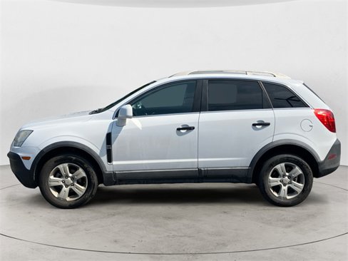 Used 2013 Chevrolet Captiva Sport LS image 3