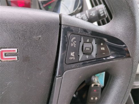 Used 2017 GMC Terrain SLE image 28