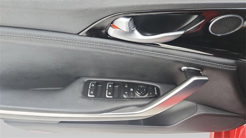 Used 2019 Kia Stinger image 17