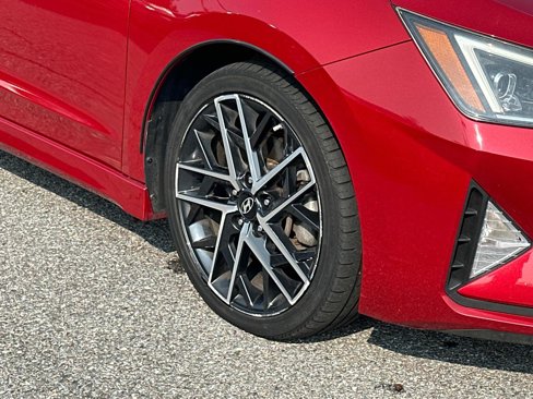 Used 2019 Hyundai Elantra Sport w/ Cargo Package image 12