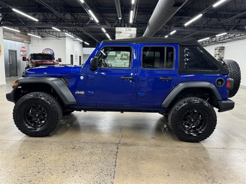 Used 2018 Jeep Wrangler Unlimited Sport S image 4