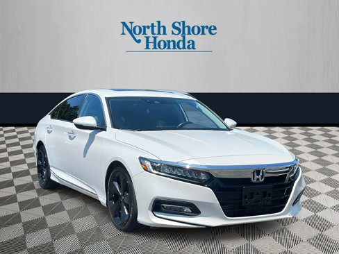 Certified 2018 Honda Accord Touring image 1
