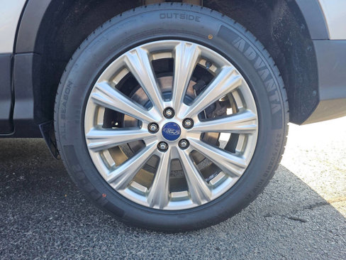 Used 2017 Ford Escape Titanium w/ Equipment Group 301A image 39