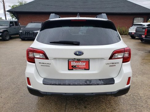 Used 2017 Subaru Outback 3.6R Limited image 6