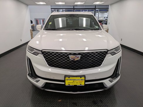 Used 2022 Cadillac XT6 Premium Luxury w/ Technology Package image 2