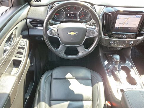 Used 2022 Chevrolet Traverse LT w/ LT Premium Package image 13
