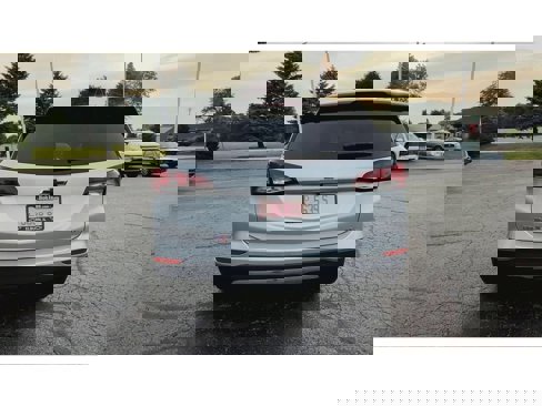 Used 2022 Chevrolet Equinox LT image 43