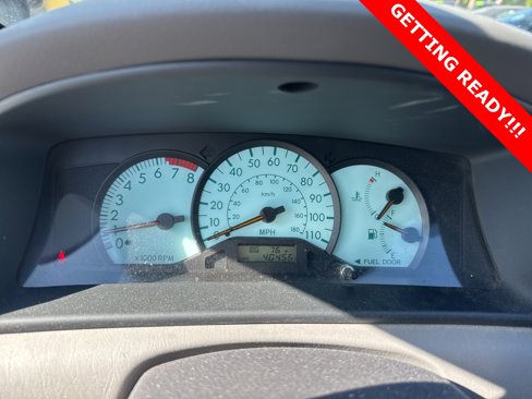 Used 2004 Toyota Corolla LE image 2