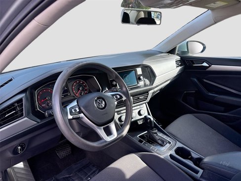 Used 2021 Volkswagen Jetta S w/ Driver Assistance Package image 10