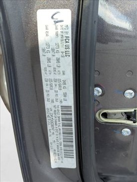 Used 2019 Jeep Cherokee Limited image 22