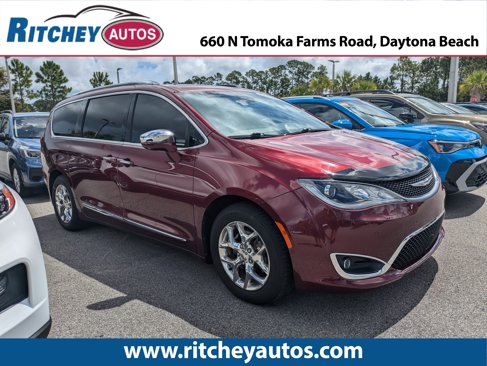 Used 2017 Chrysler Pacifica Limited w/ Advanced Safetytec Group image 1