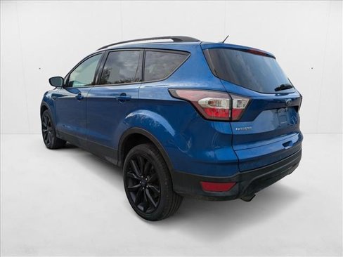 Used 2017 Ford Escape SE w/ Equipment Group 201A image 7