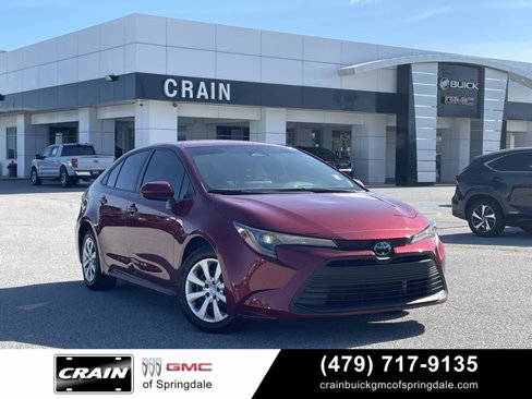 Used 2023 Toyota Corolla LE image 1