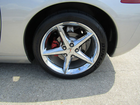 Used 2005 Chevrolet Corvette Coupe w/ Preferred Equipment Group image 23