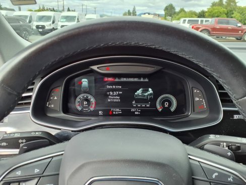 Used 2022 Audi Q7 3.0T Premium image 22