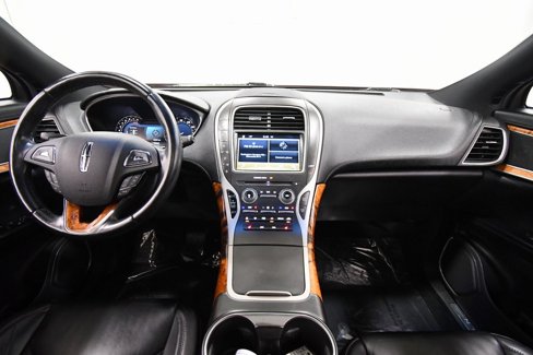 Used 2016 Lincoln MKX Select image 3