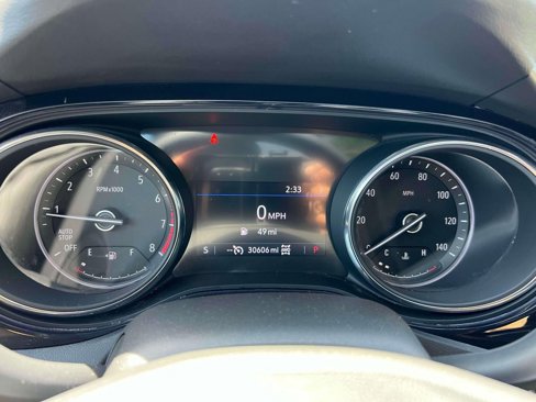 Used 2022 Buick Encore GX Essence w/ Experience Buick Package image 23