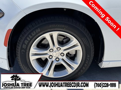 Used 2022 Dodge Charger SXT image 11