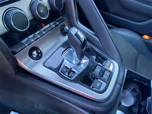 Used 2017 Jaguar F-TYPE Convertible image 10